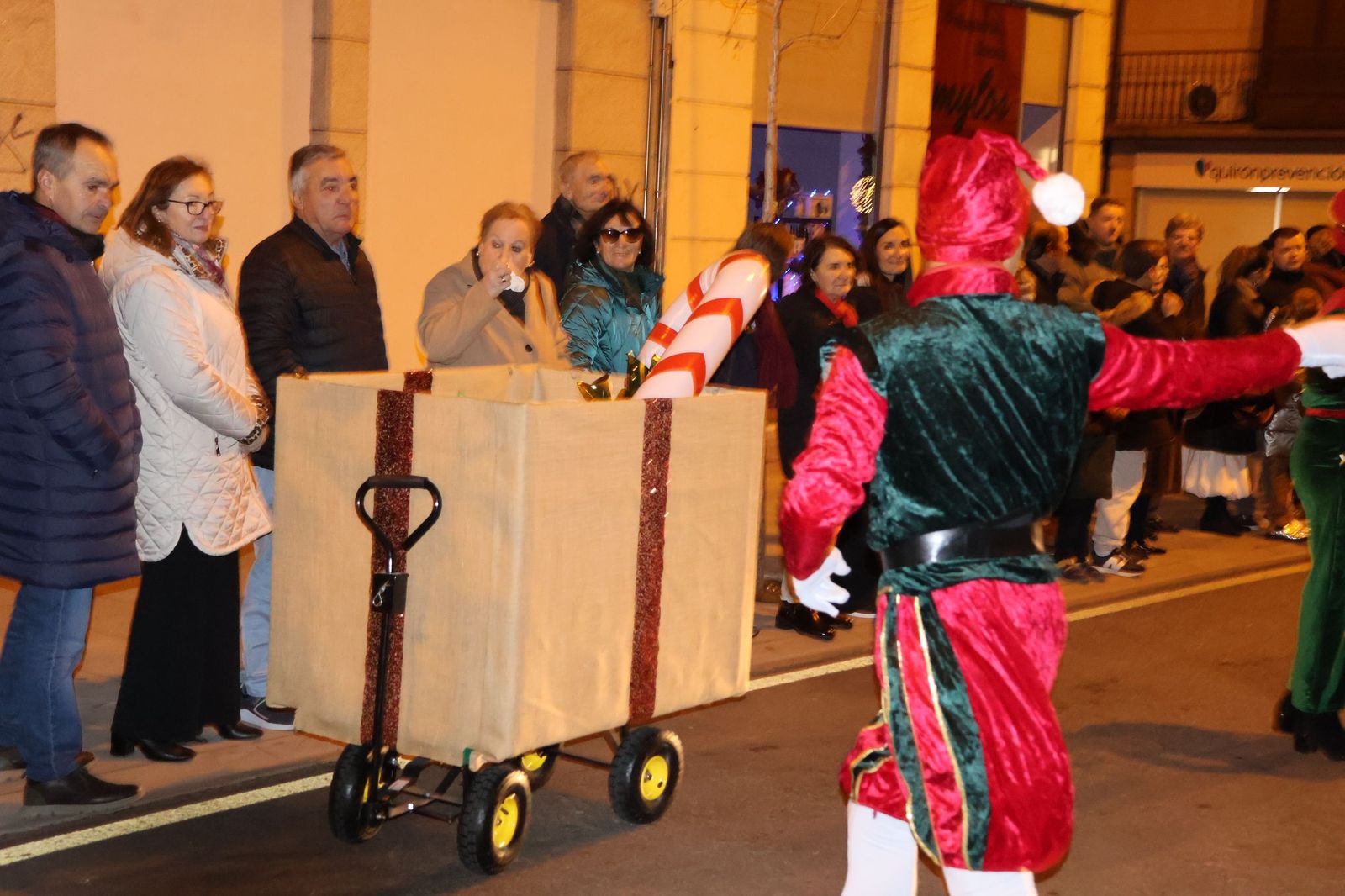 GALERÍA | El animado pasacalles de Escena por el centro de Zamora, en imágenes