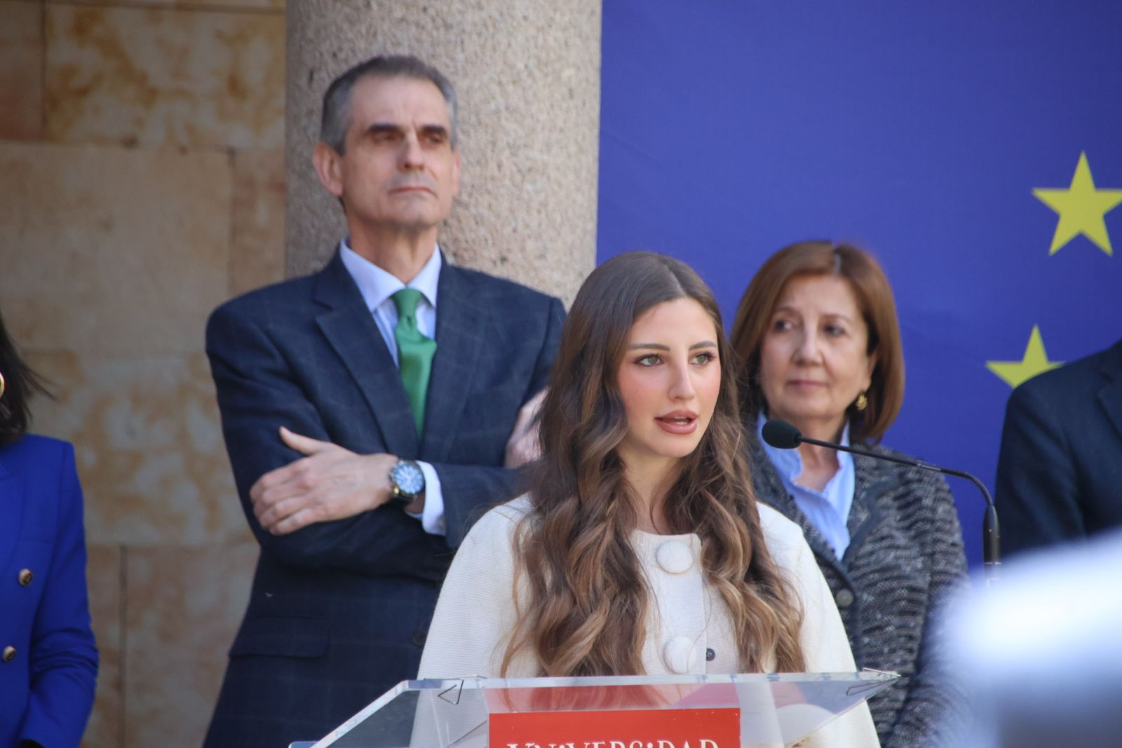 Ceremonia de Izado de la bandera europea por el Día de Europa