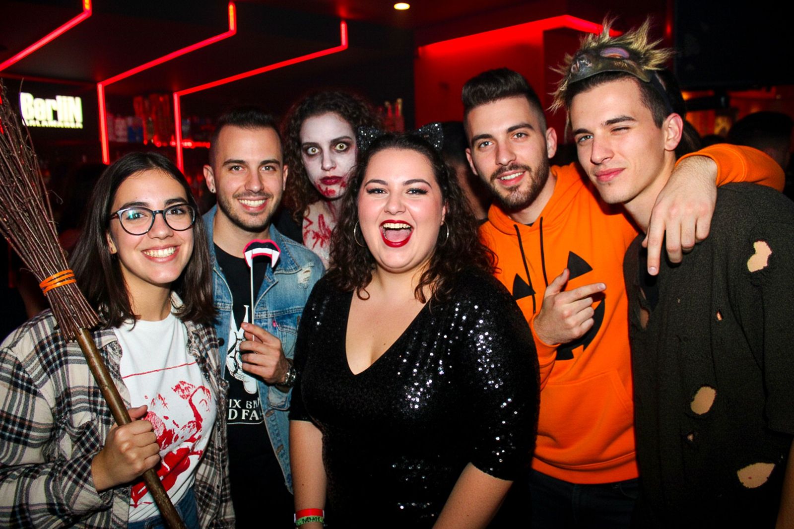 Salamanca de noche, jueves 30 de octubre