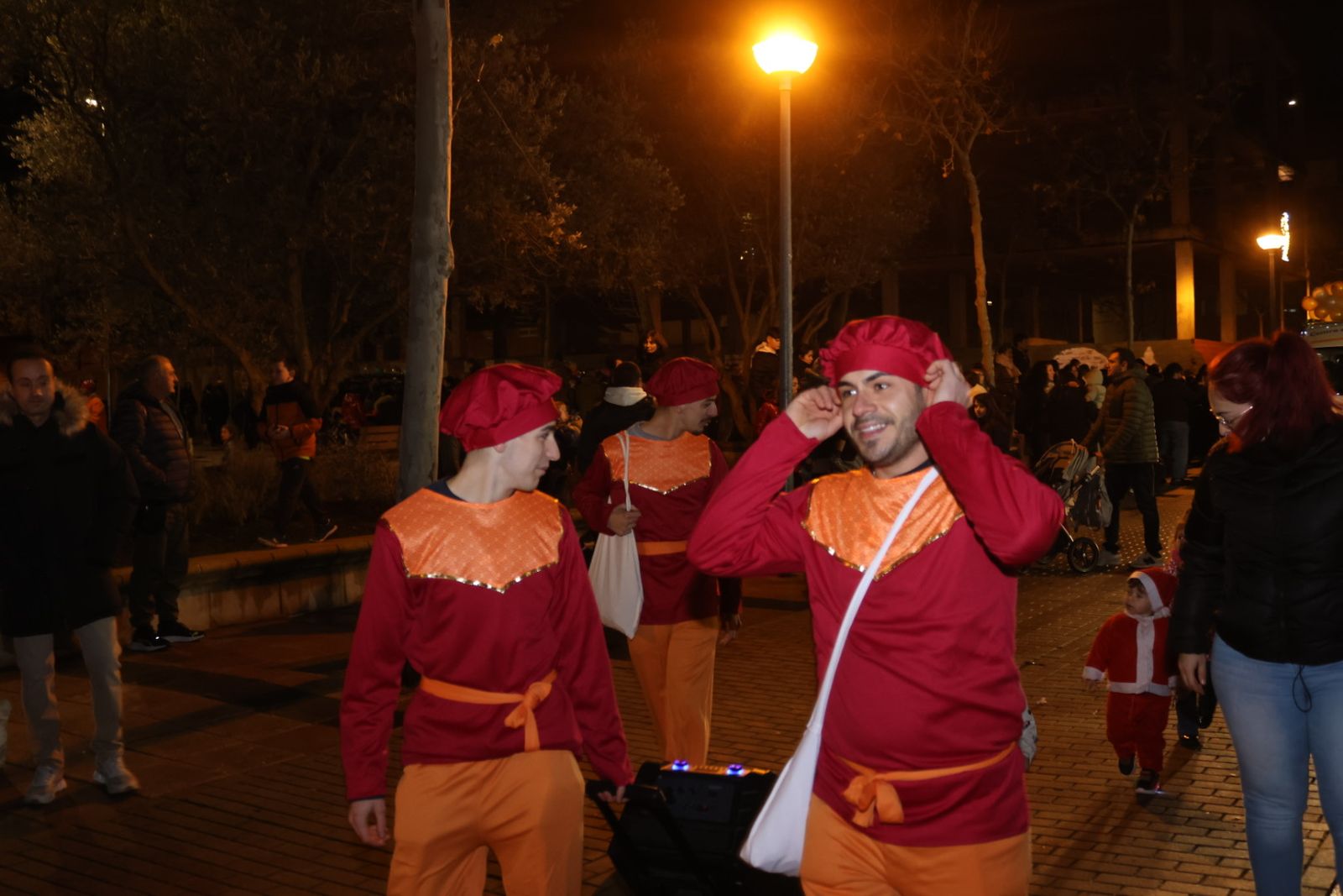 Pasacalles navideño en el barrio de El Zurguén