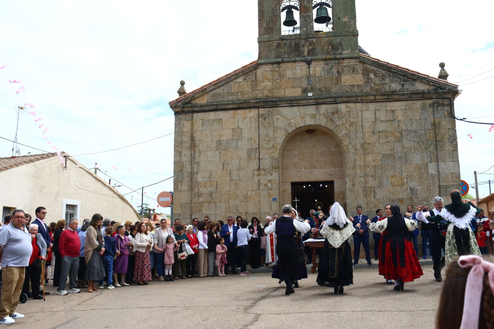 Santa Misa y Procesión en honor a San marcos en Doñinos
