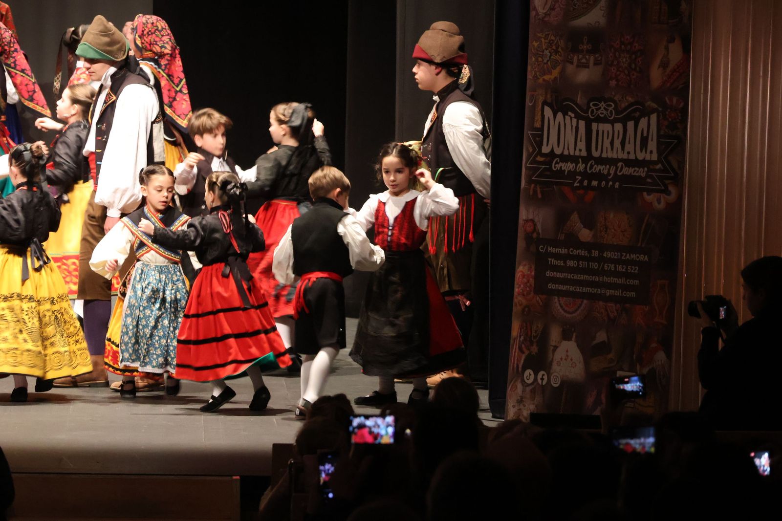 GALERÍA | Revive el Festival Solidario celebrado en el Ramos Carrión en apoyo a las enfermedades raras