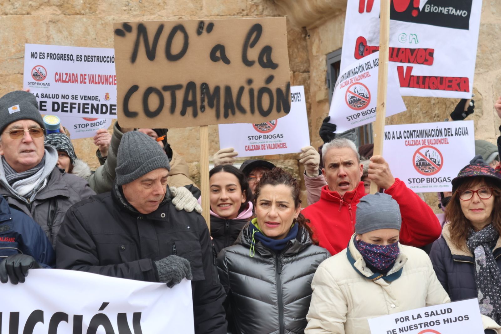 Protesta ciudadana por la planta de biogas en Castellanos de Villiquera