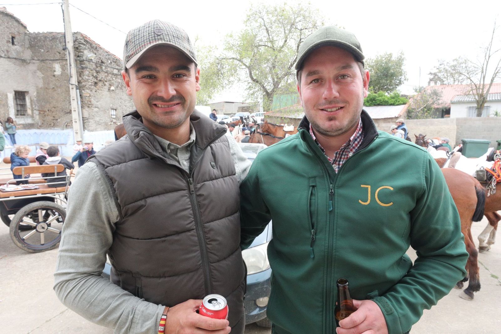 galeria-medio-centenar-de-jinetes-participan-en-la-i-ruta-a-caballo-de-siega-verde-fotos-siega-verde-15