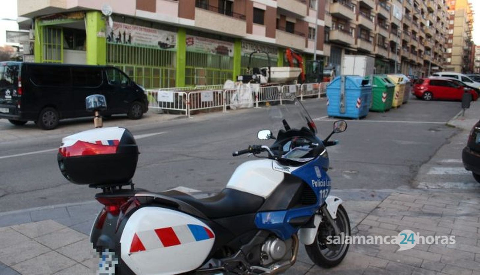 Atropellado un hombre por un turismo en la calle Hidalgos (1)