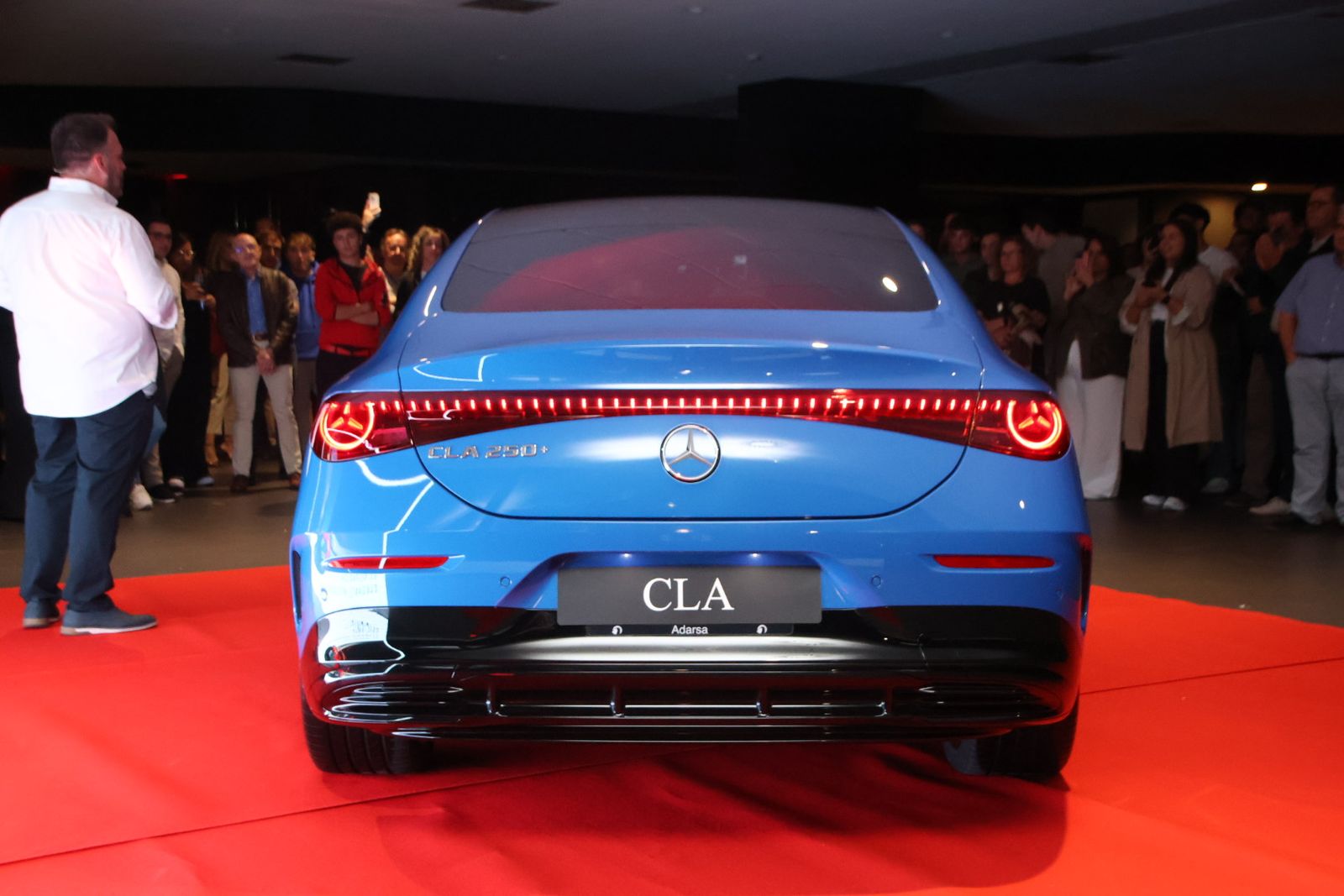 Presentación del nuevo Mercedes CLA 100% eléctrico en Adarsa Salamanca