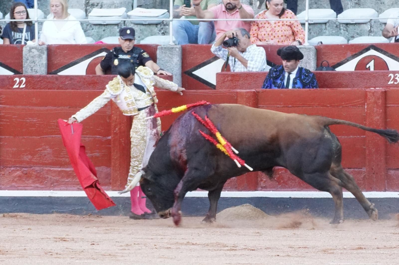 Presencia salmantina por partida doble en la primera corrida de la feria: Damián Castaño e Ismael Martín junto al mexicano Diego San Román