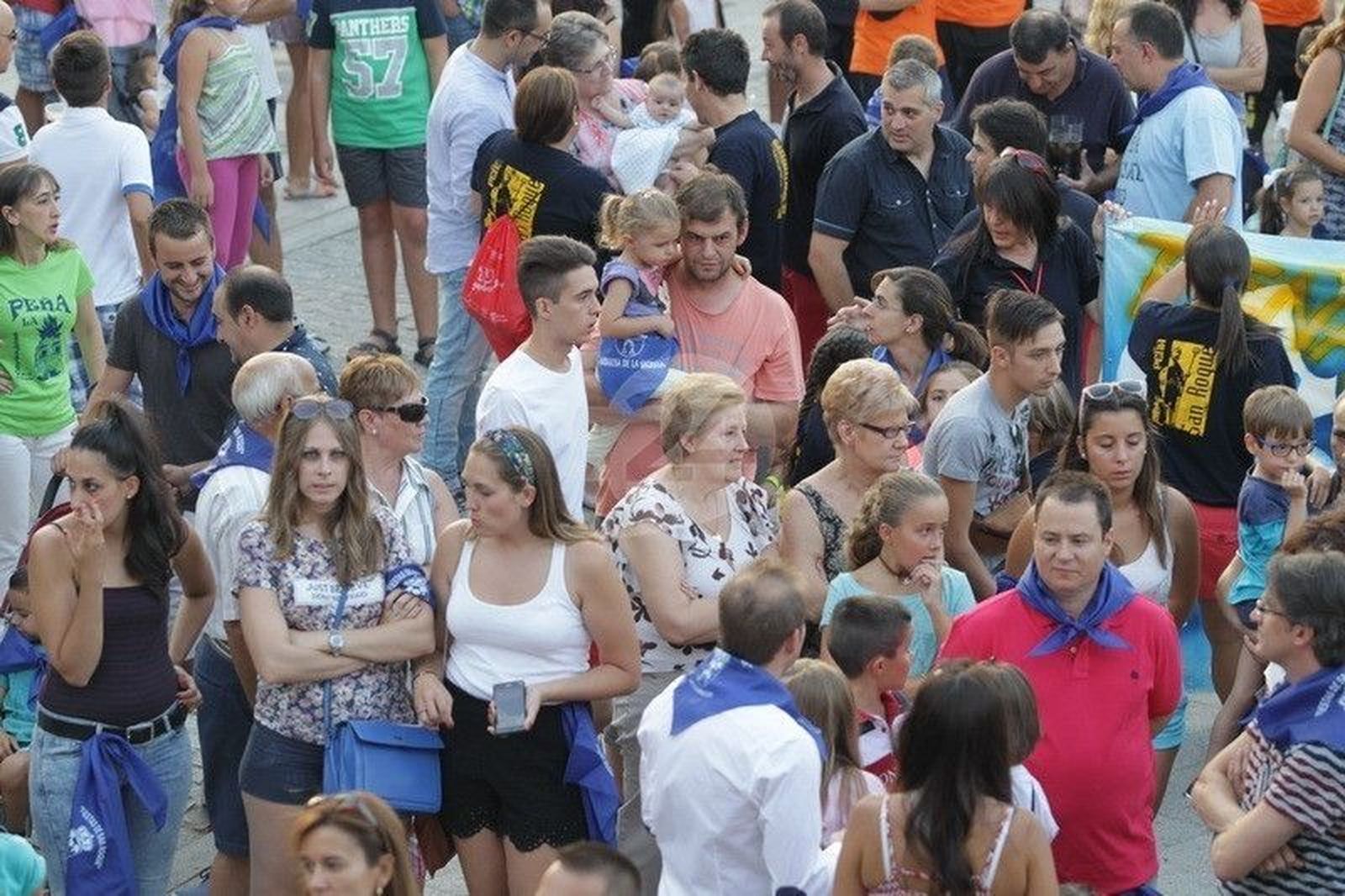 Fiestas en Carbajosa: Chupinazo, pañoletas y camisetas mojadas