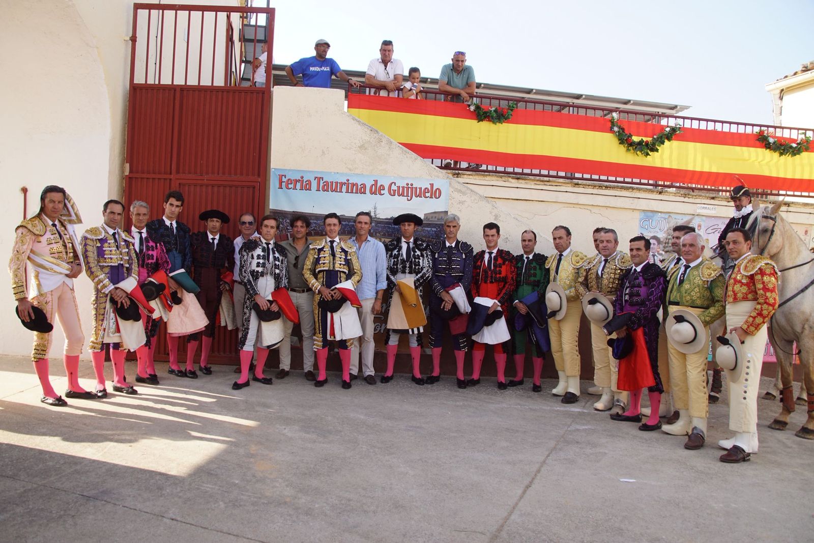 En imágenes la despedida de los ruedos de El Capea en Guijuelo