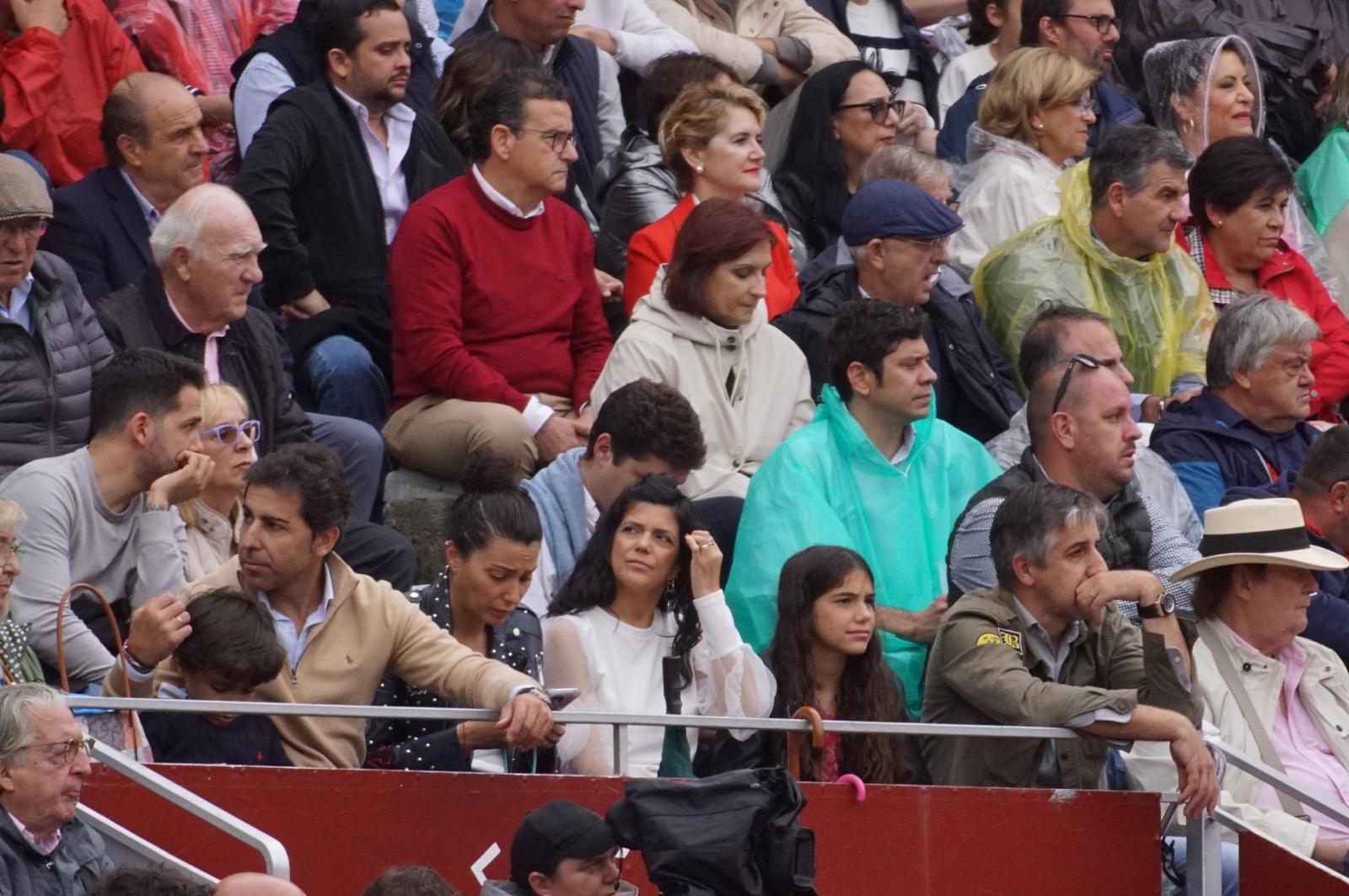 resumen-fotografico-del-ambiente-en-los-tendidos-de-la-glorieta-durante-la-corrida-de-garcigrande-20-de-septiembre-de-2024-foto-juanes-68