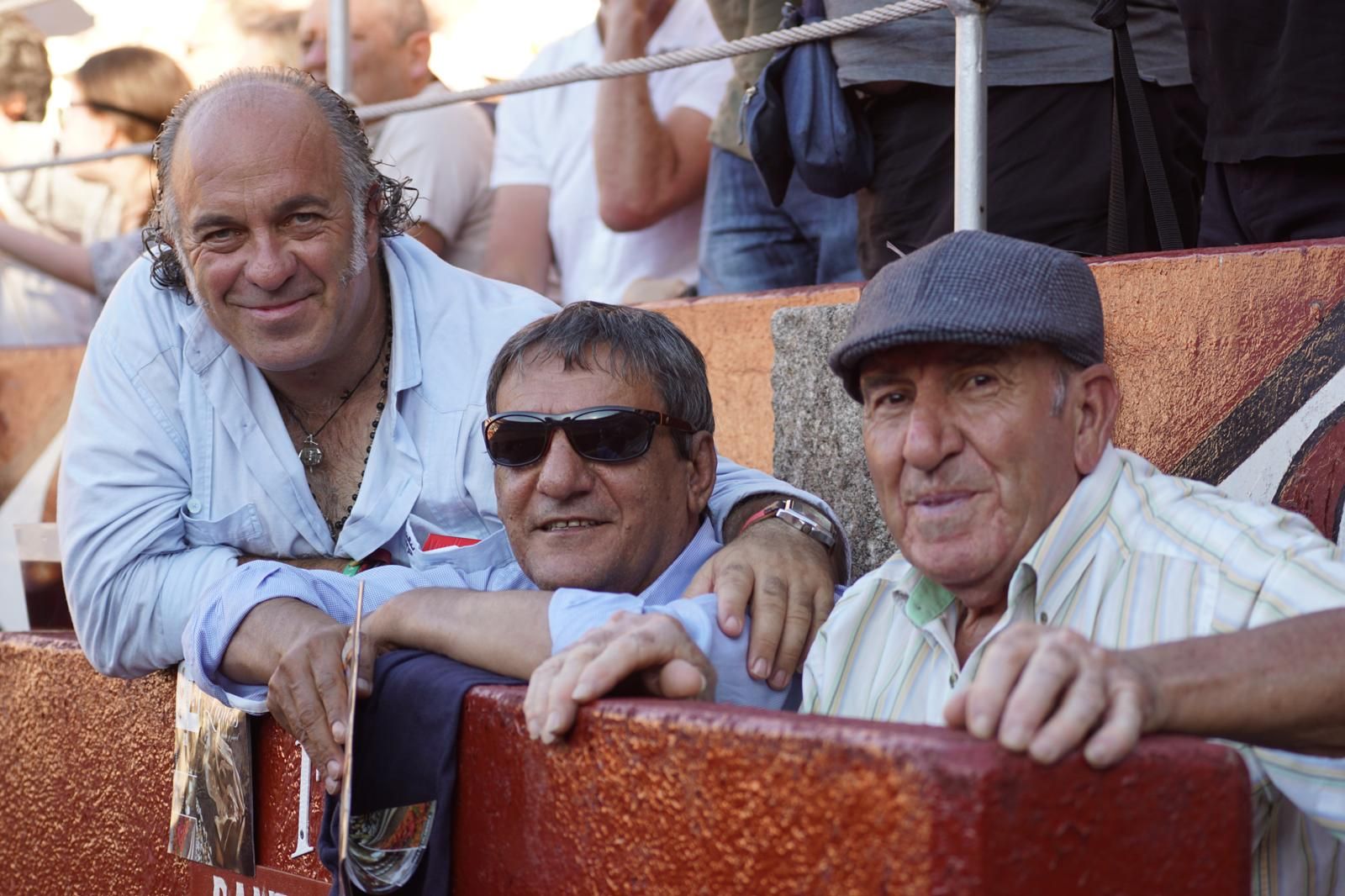 Así ha vivido la afición de La Glorieta el primer cartel de figuras de la feria: imágenes del ambiente en los tendidos y en el patio de cuadrillas