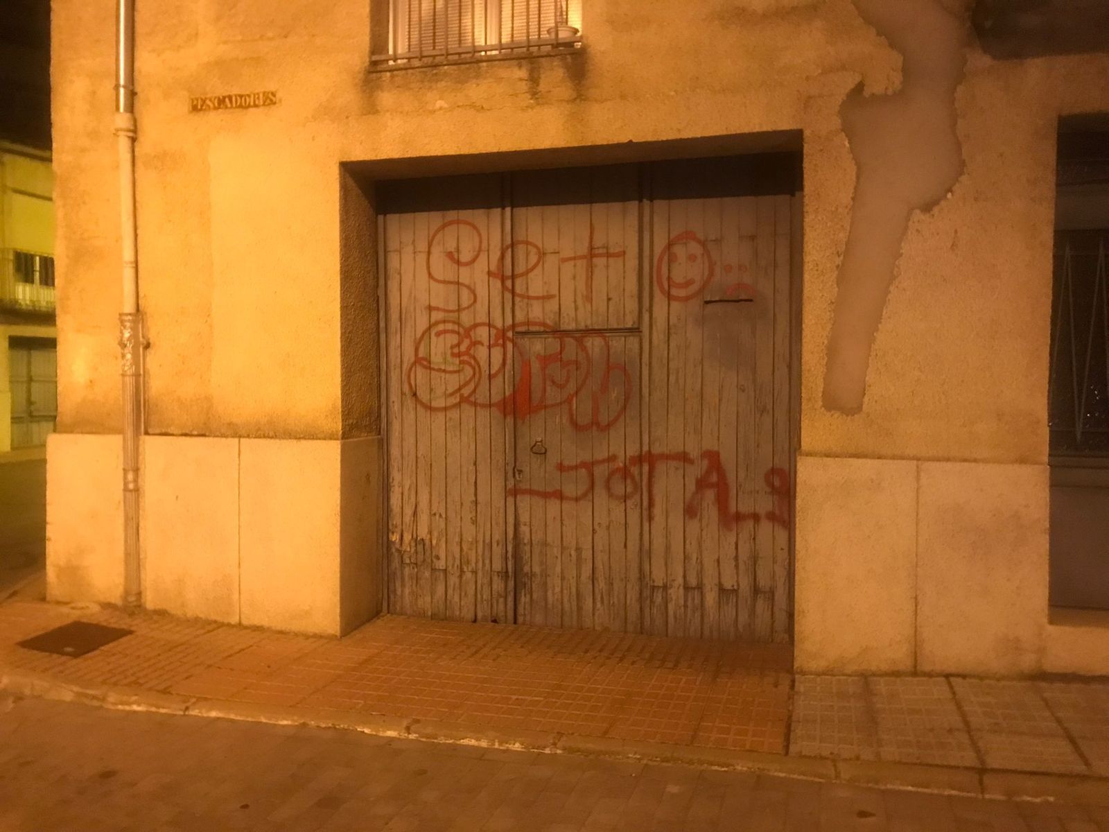 pintadas-en-garajes-de-alba-de-tormes-3