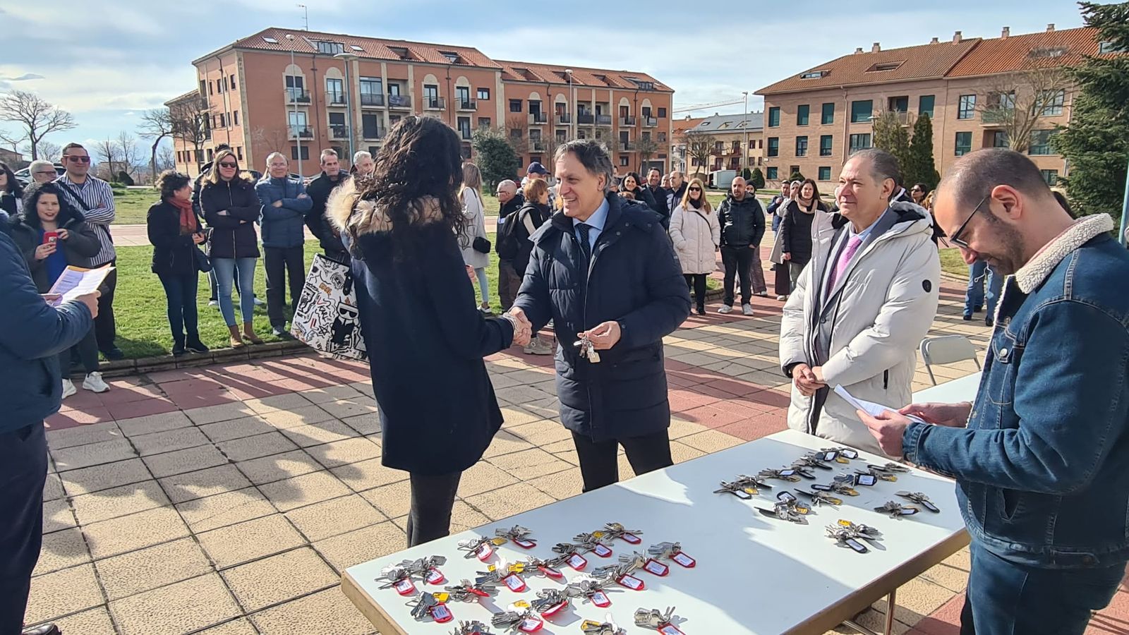 Entrega llaves viviendas Plazuela Paz Maroto