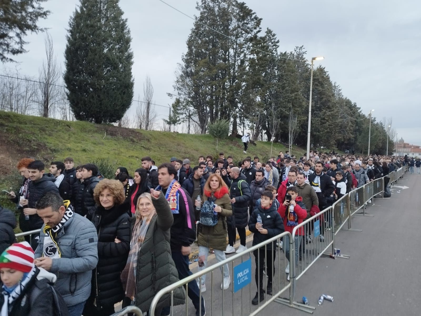 d17467c7-2ef2-4ce2-861f-bf4512ab2a4f