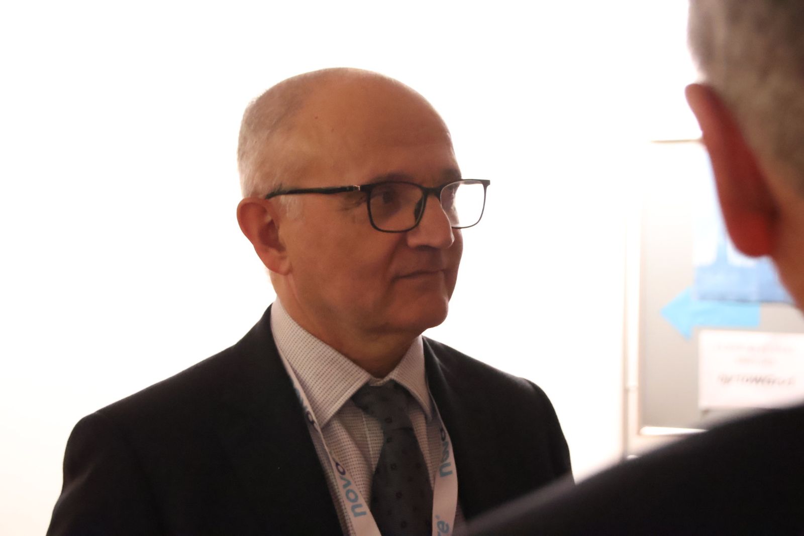 El consejero de Sanidad, Alejandro Vázquez Ramos, participa en la mesa redonda: '¿Cómo impulsar la oncología radioterápica desde las administraciones públicas? Realidades y perspectivas'