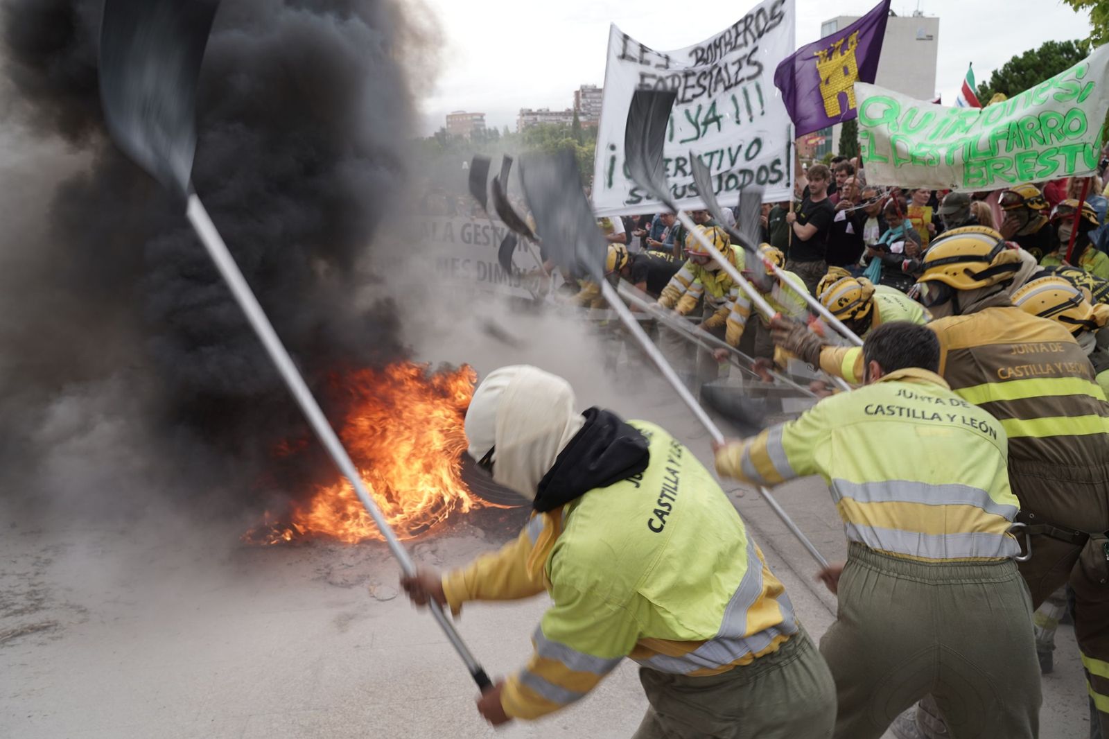 Protesta frente a las Cortes