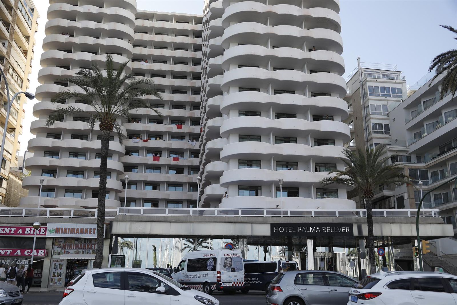 Hotel de Mallorca donde están confinados los estudiantes. Foto EP