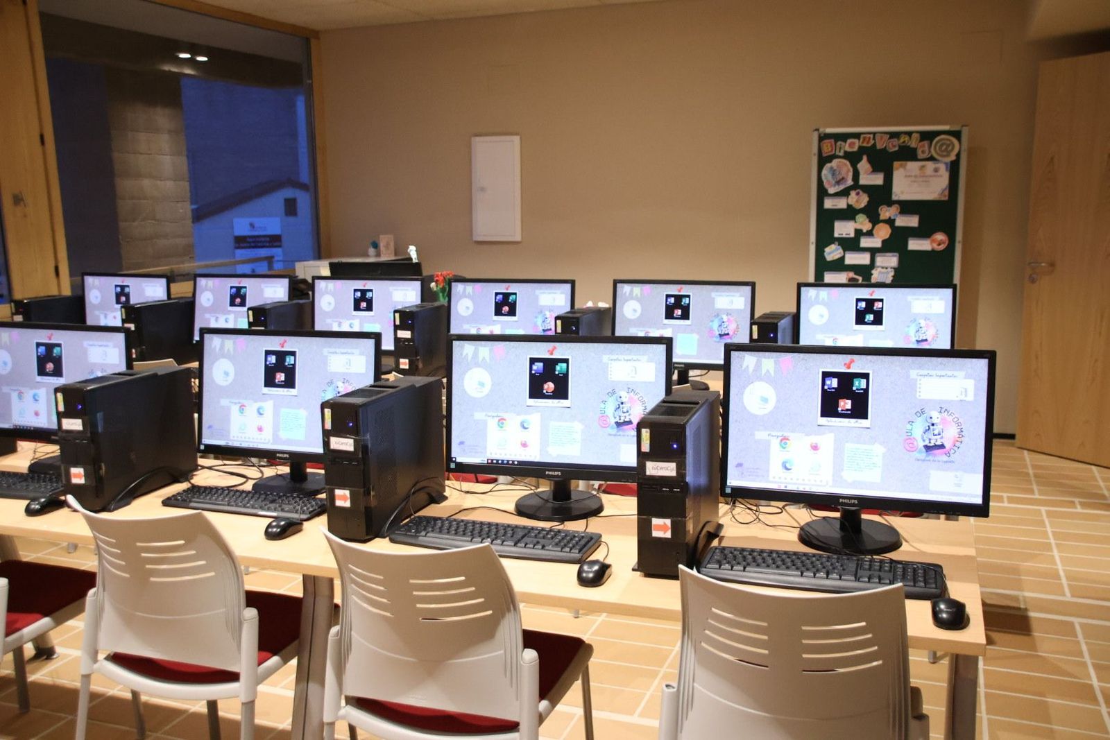 Inauguración del nuevo Centro Cultural 'Stoa' de Carbajosa