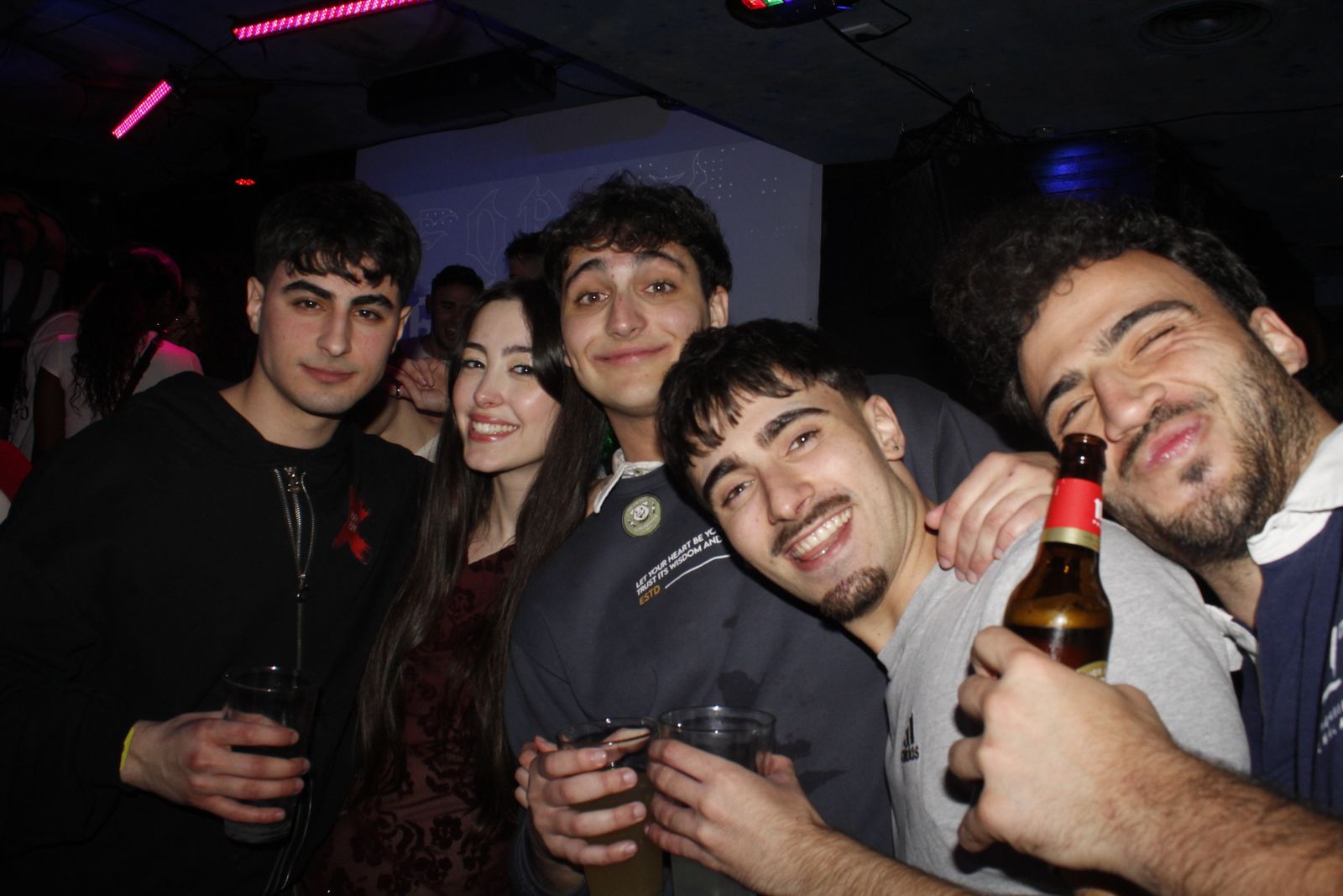 Salamanca de noche, sábado 8 de marzo