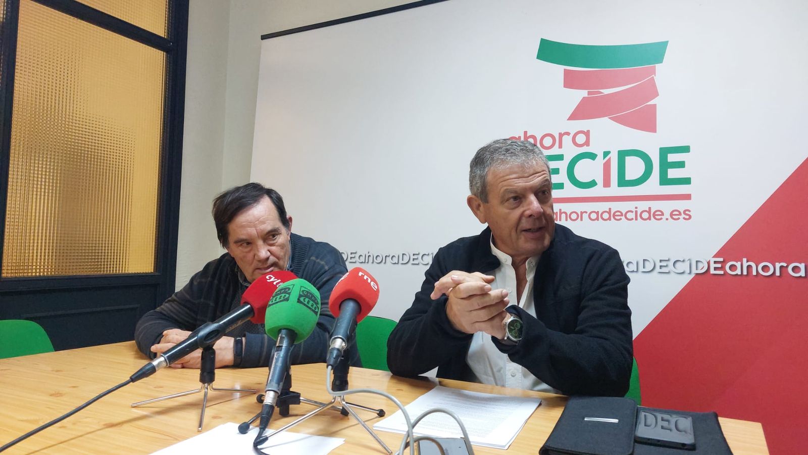 Juan Blas Martín Pérez y Manuel Fuentes, en rueda de prensa