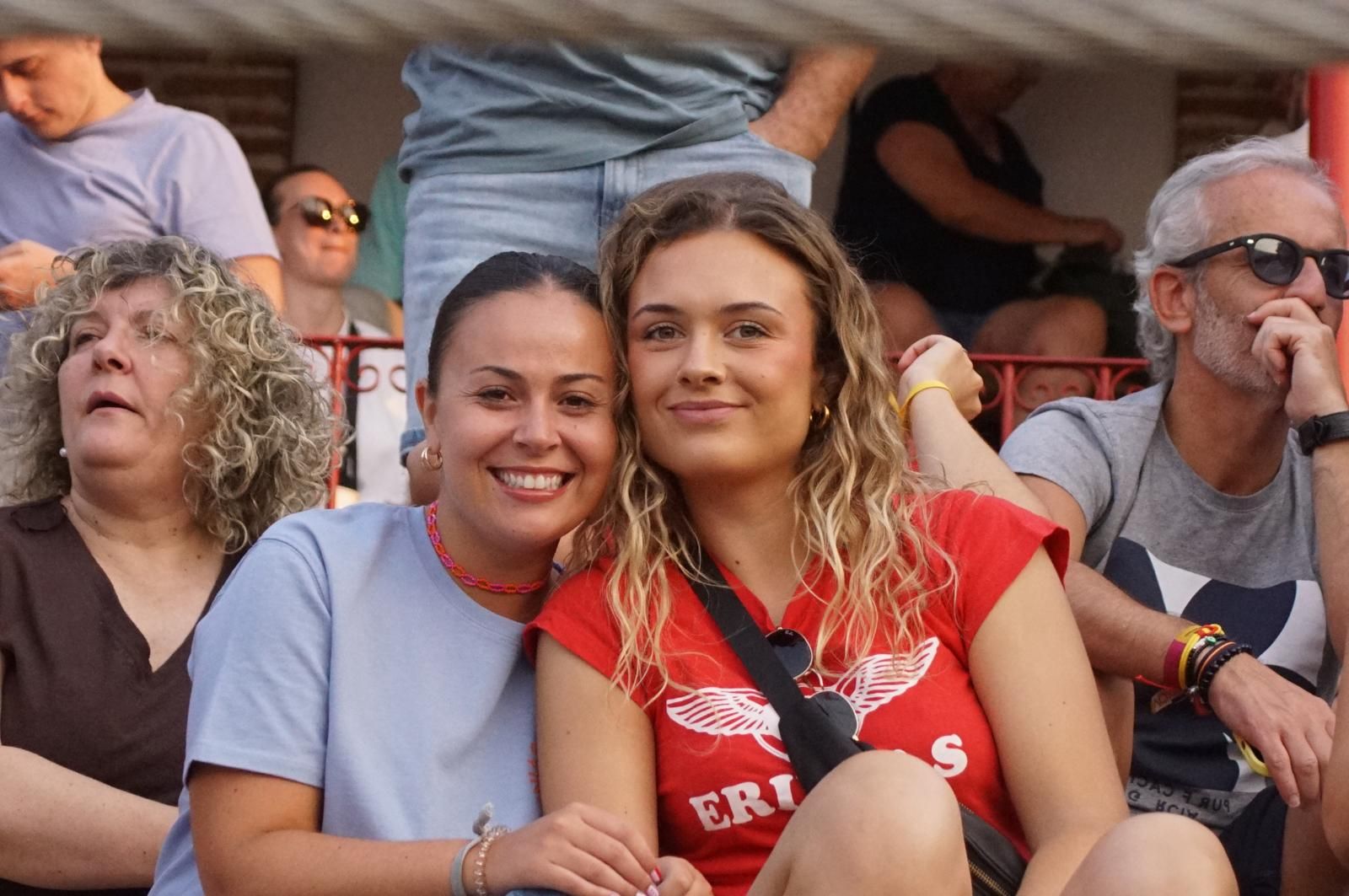 Gran ambiente en los cortes y la suelta de vaquillas de Peñaranda