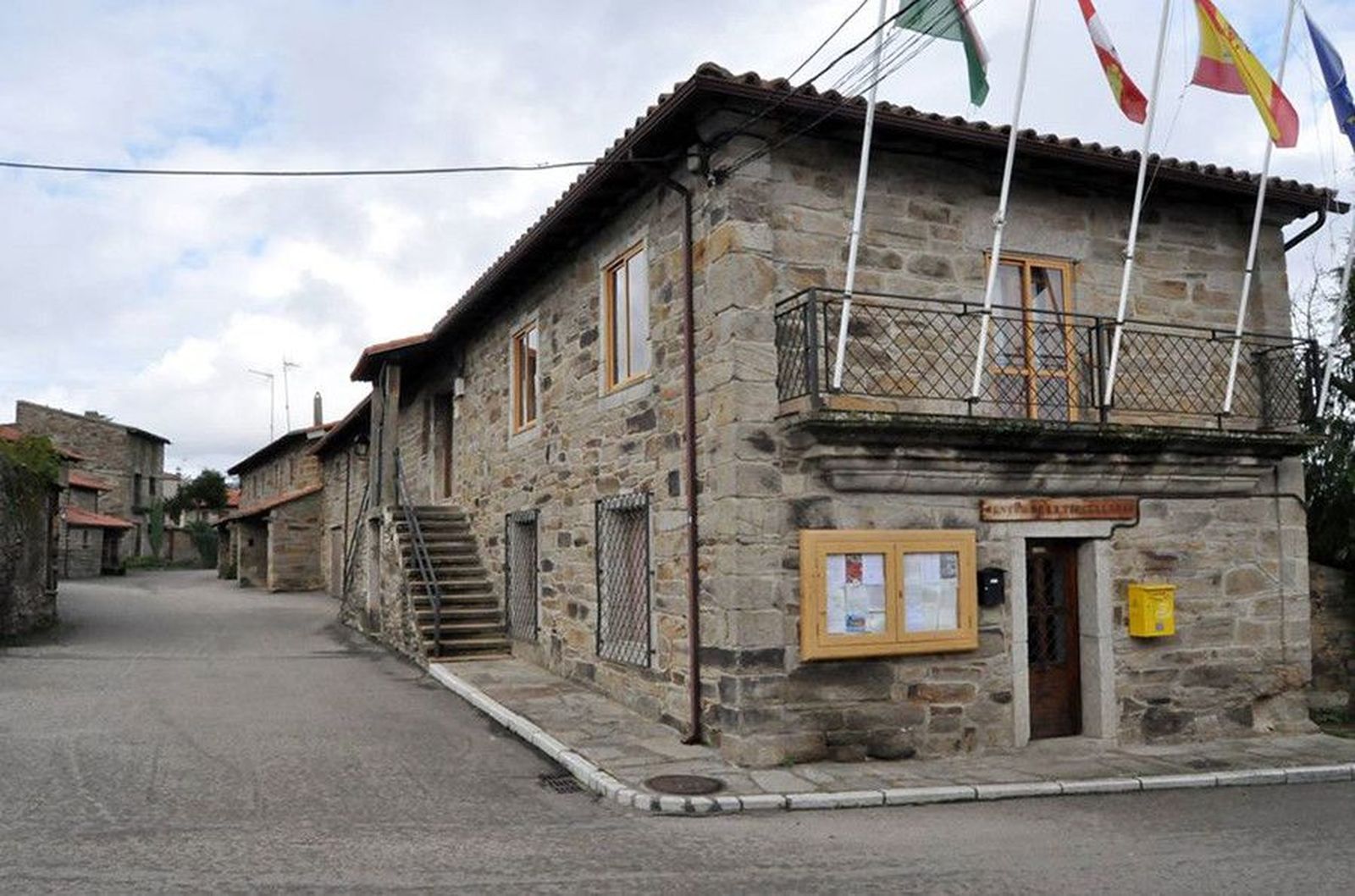 Villardeciervos Ayuntamiento