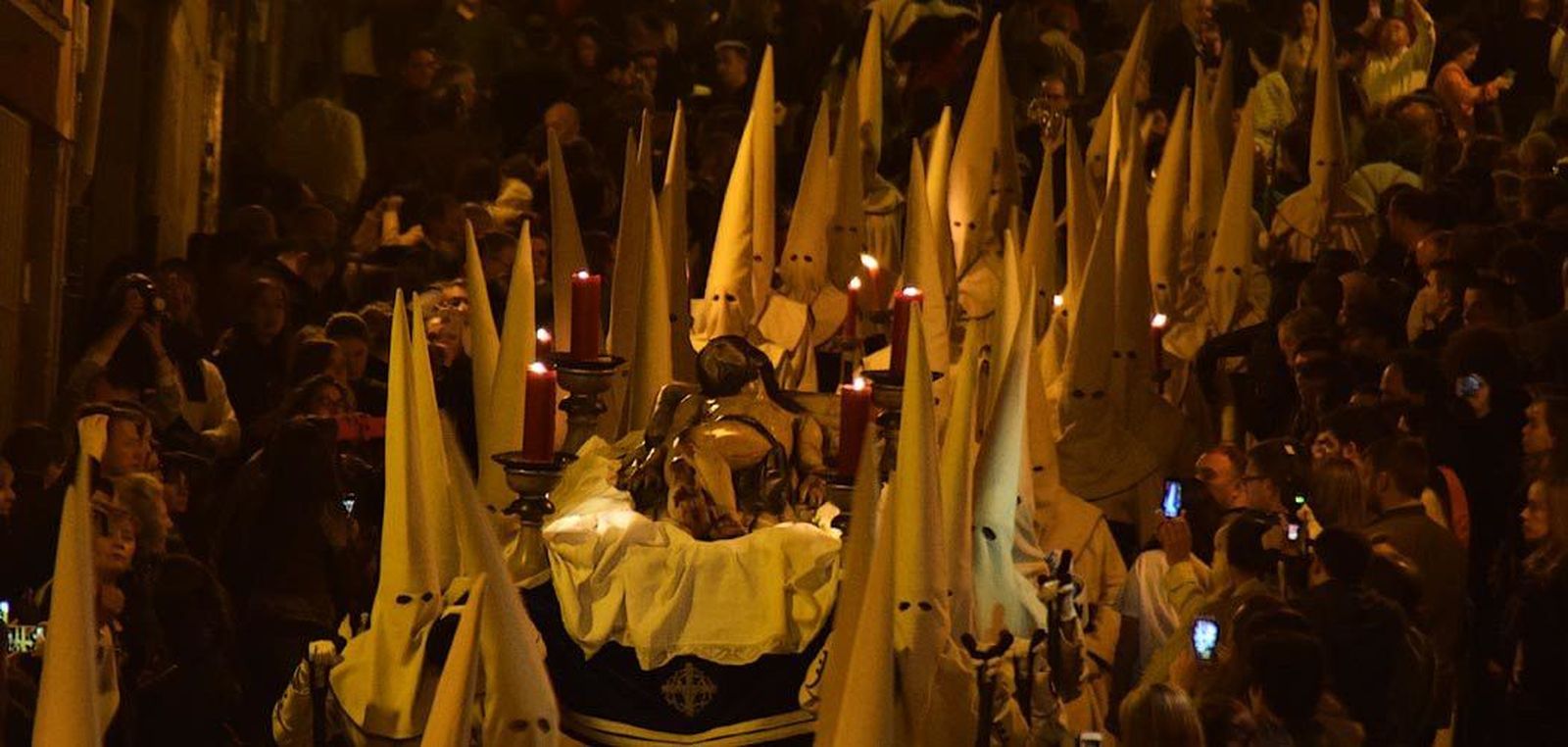 Duelo por Cristo yacente