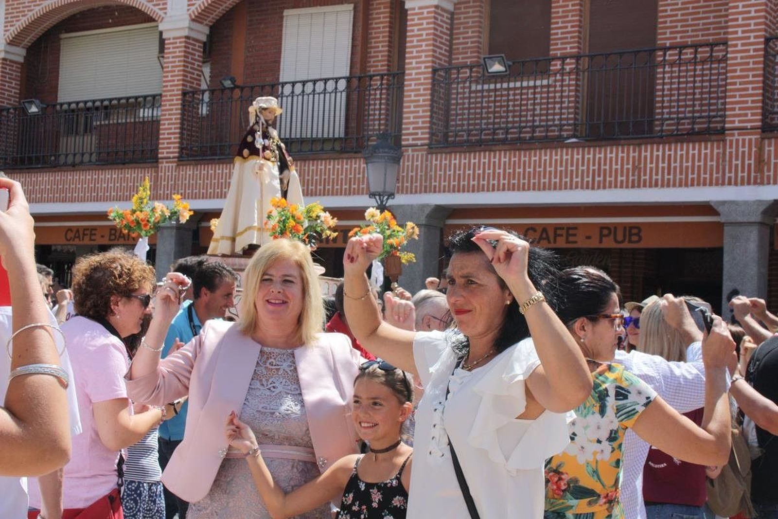 Fiestas de Macotera: Danzas y loa a San Roque