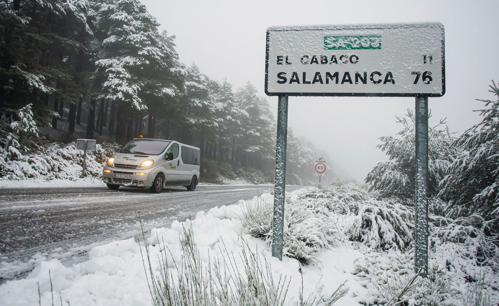 Nieve en la carretera de la Peña de Francia - José Vicente (ICAL) (4).jpg