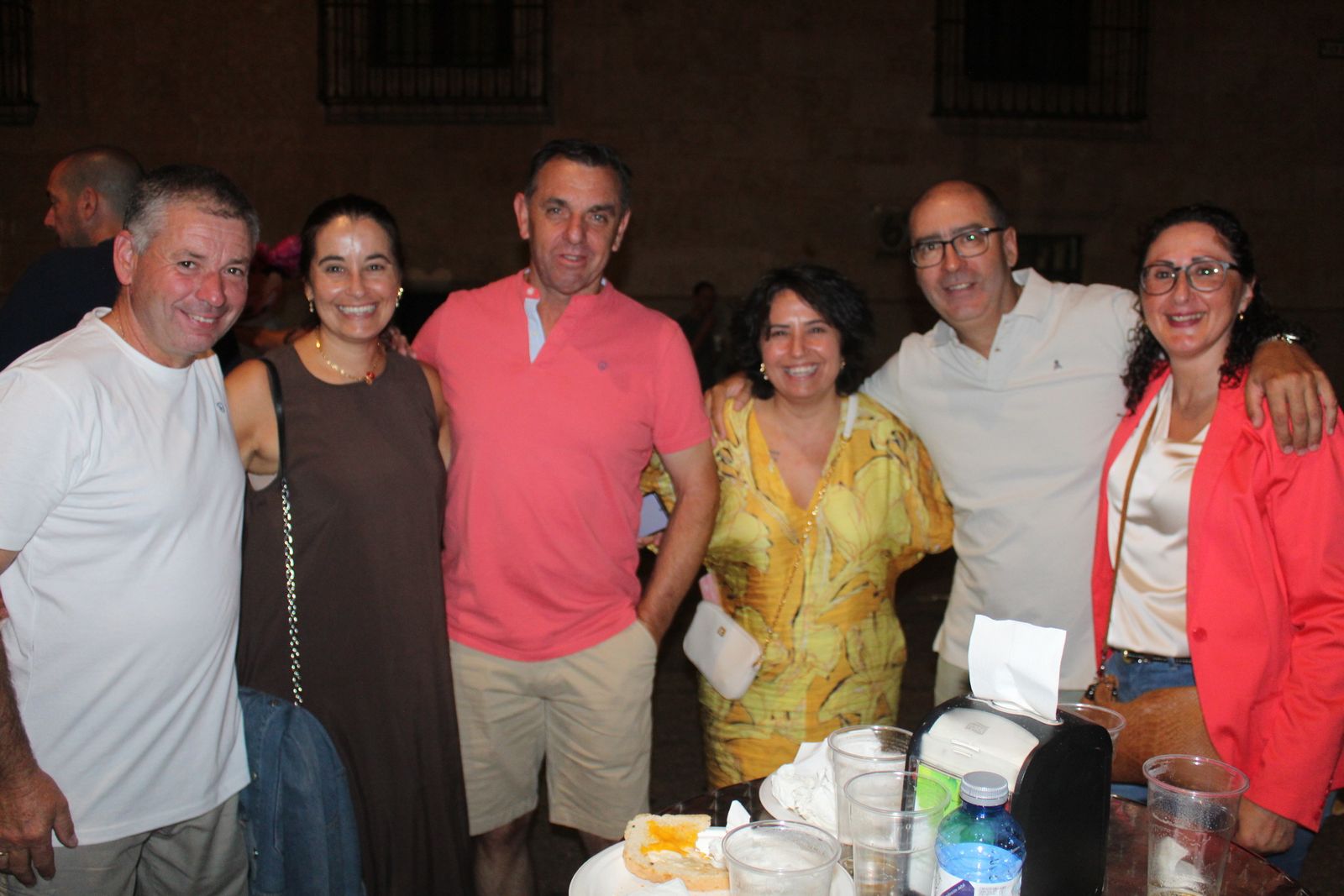 La Feria de Día se llena en la tarde-noche de este viernes, punto de partida del fin de semana