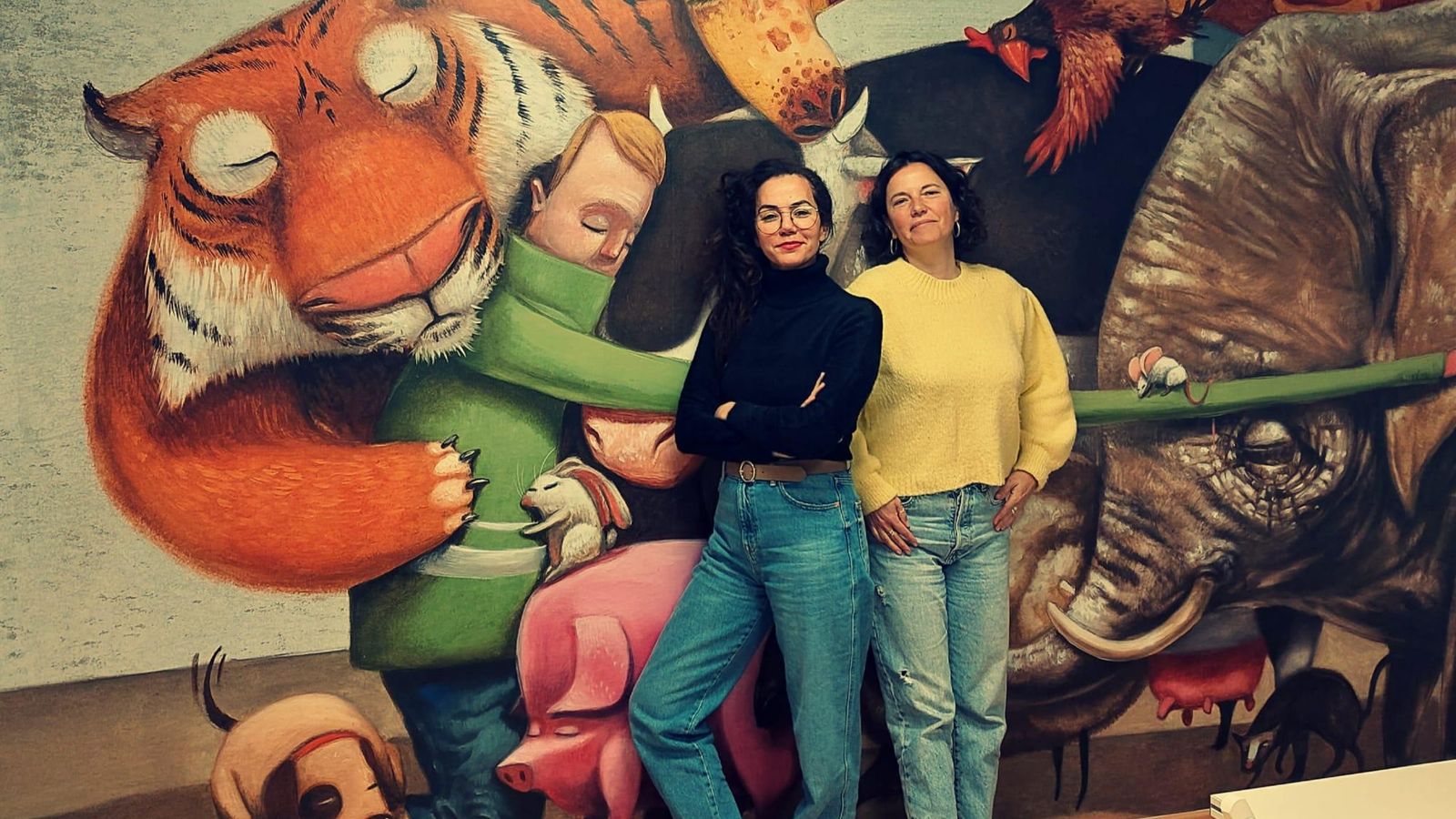 Noe Terrassa, coordinadora del área social y fundadora del programa, y Thaïs Sánchez, técnica del área social del programa 'Mejores Amigos'