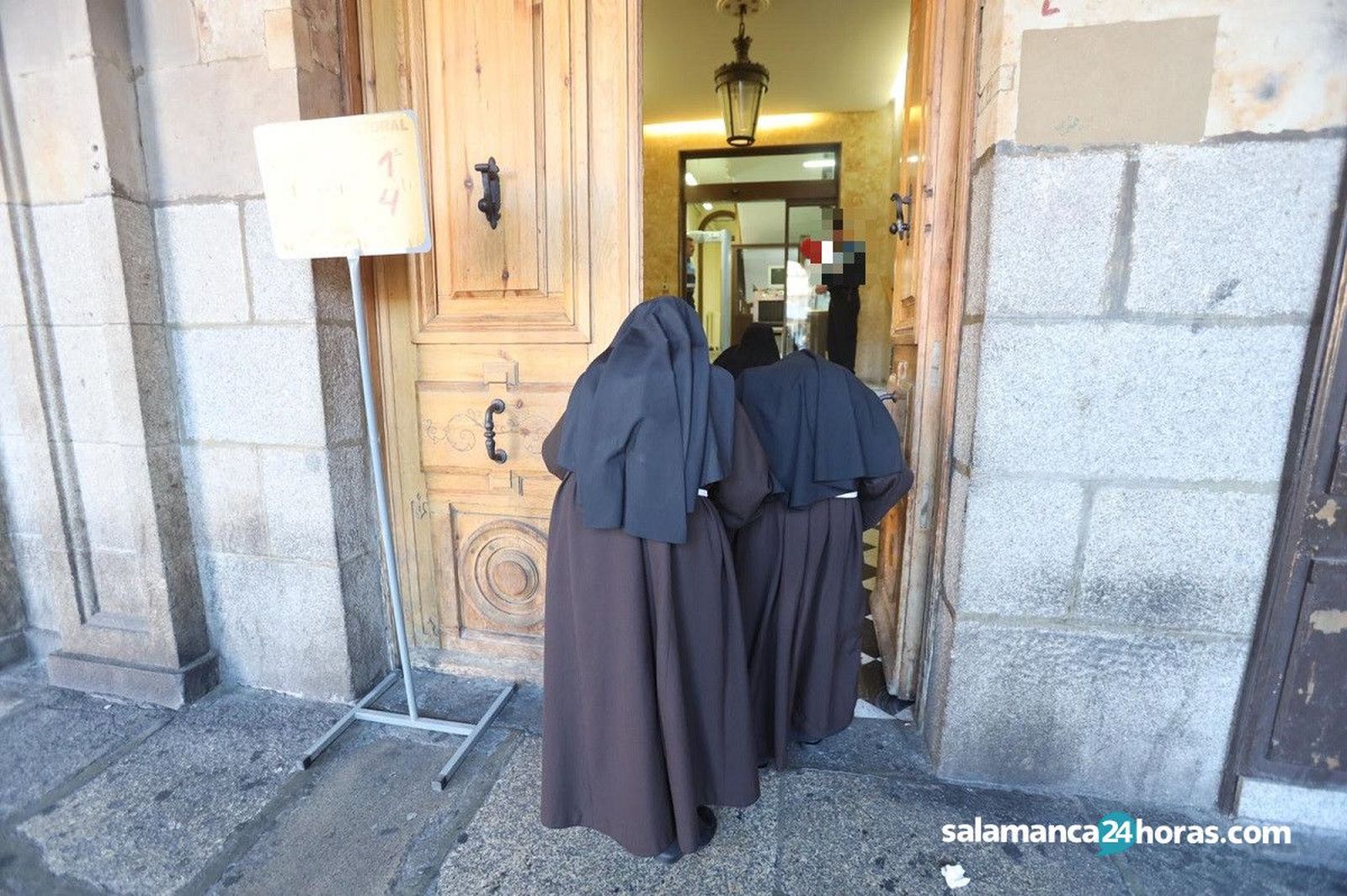 Monjas