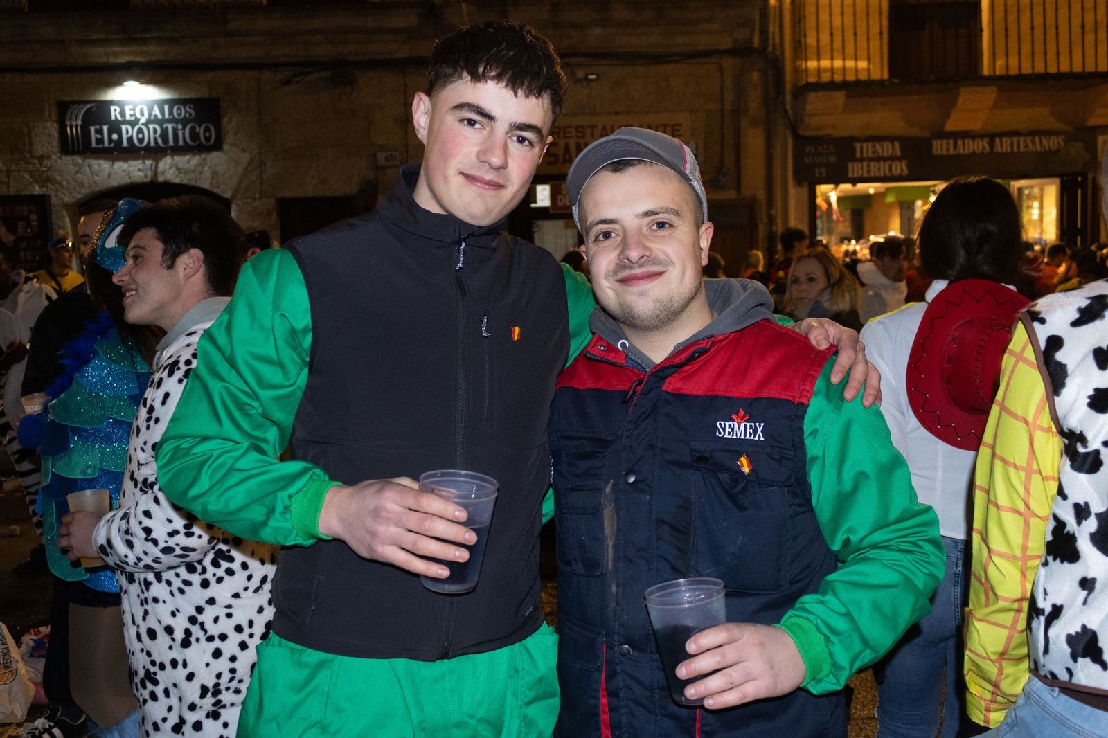 Salamanca de noche, sábado del Carnaval del Toro de Ciudad Rodrigo
