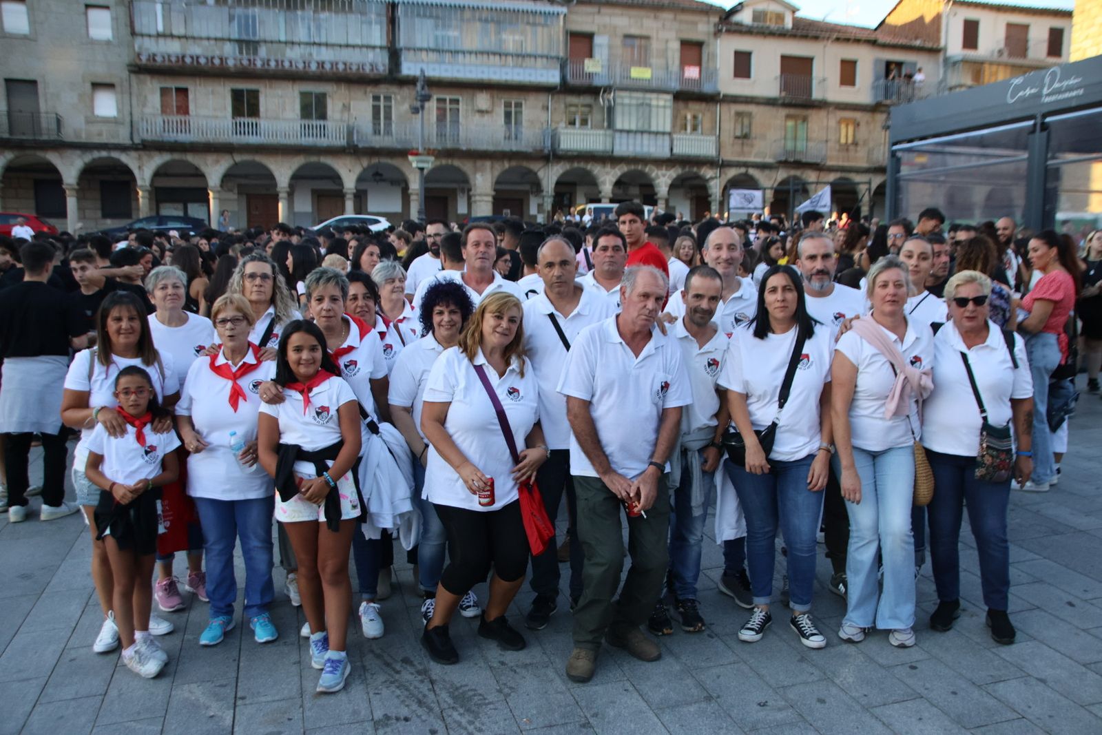 Béjar, pasacalles de Peñas y pregón