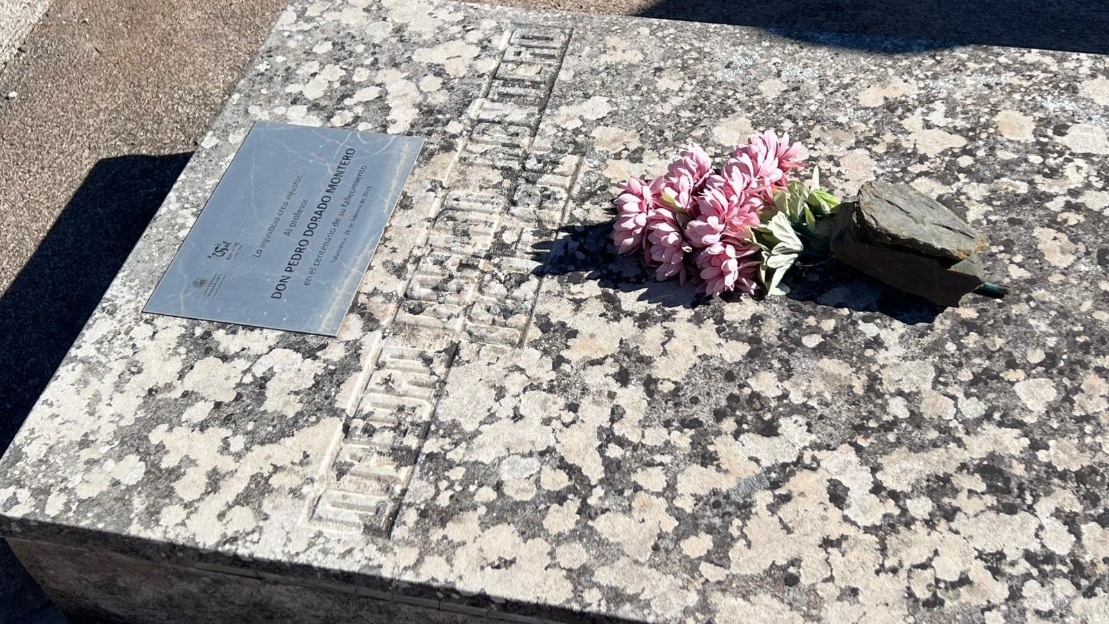 Personalidades ilustres enterrados en el cementerio de Salamanca