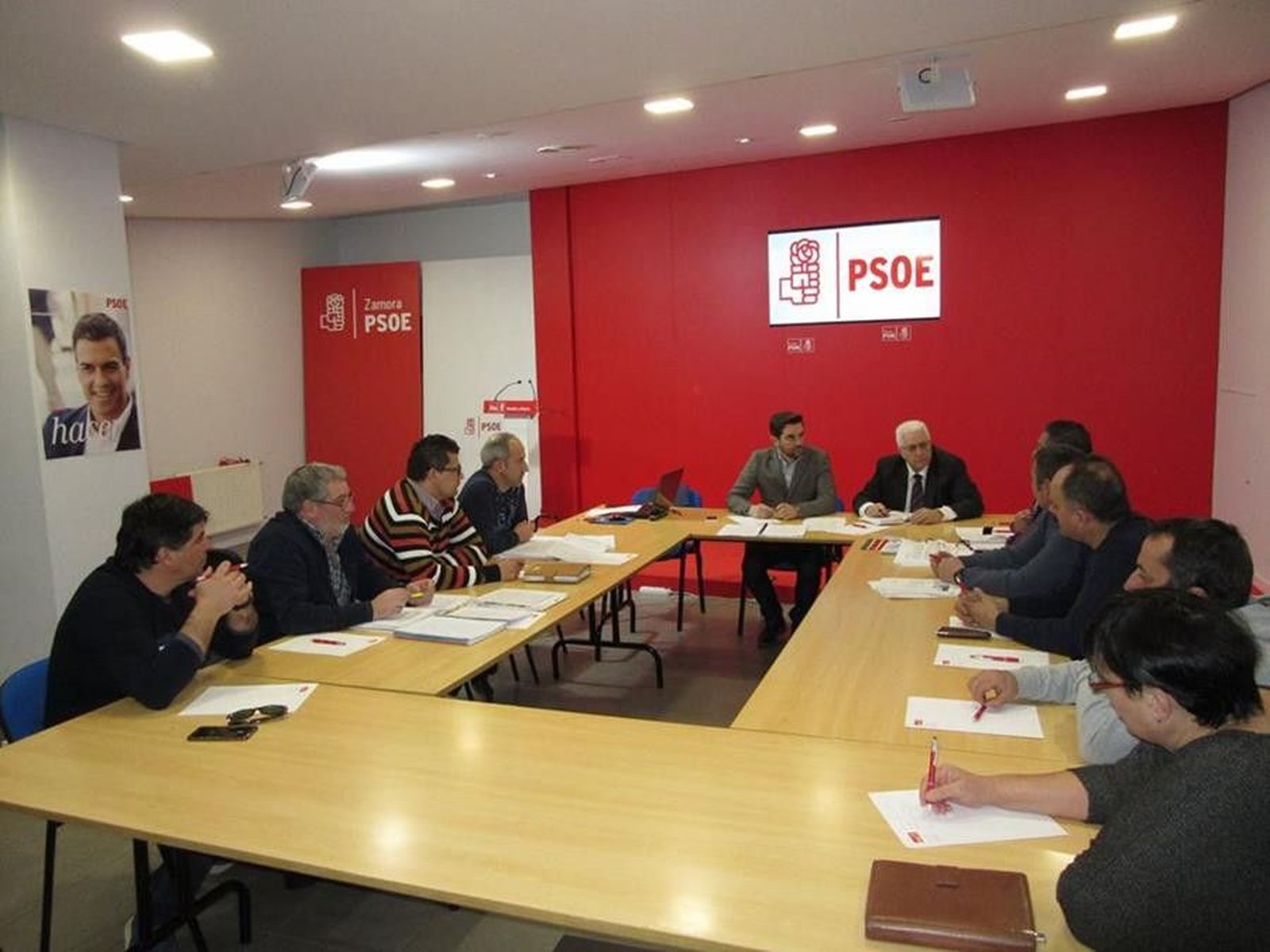 01 PSOE Zamora. Reunión Fagúndez y Calzada con representantes sindicales Zamora Limpia 12 02 18 (Copy)
