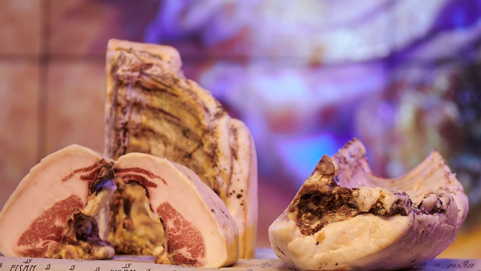Maduración de una chuleta de cerdo ibérico
