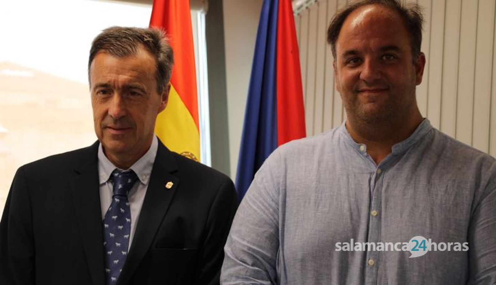 José María Blázquez Rodilla, pregonero de las fiestas de Guijuelo, junto al alcalde, Roberto Martín José María Blázquez Rodilla, pregonero de las fiestas de Guijuelo, junto al alcalde, Roberto Martín