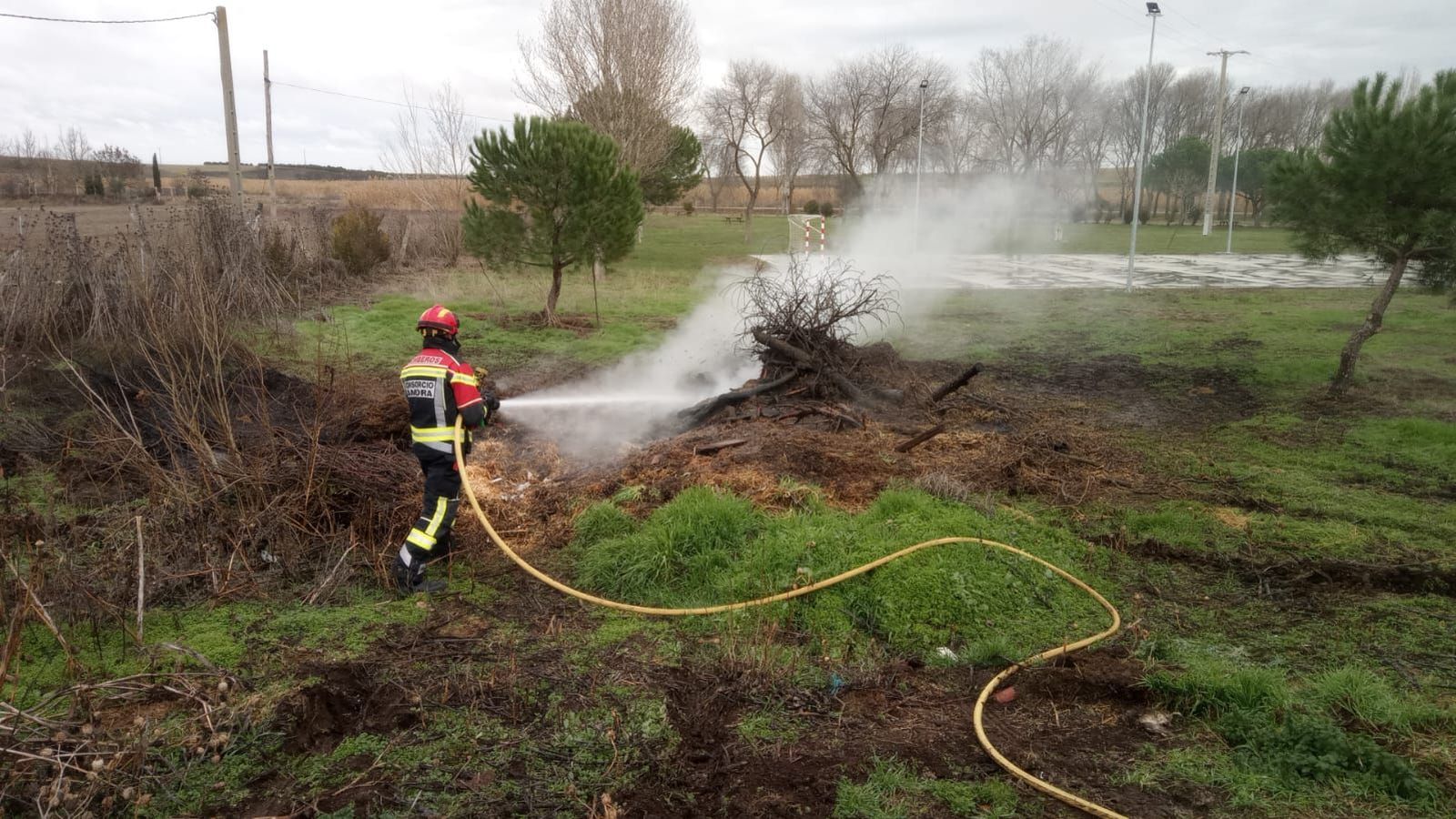 Intervención de los Bomberos en Arquillinos