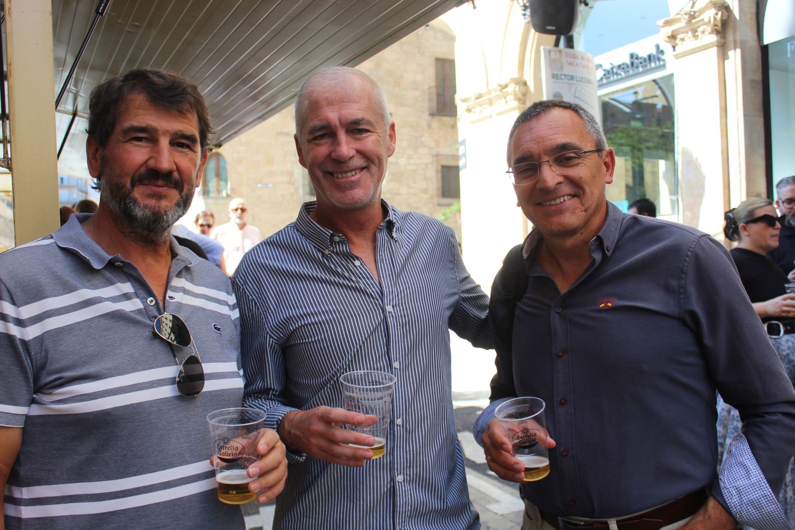 Ambiente en la Feria de Día en el mediodía de este sábado