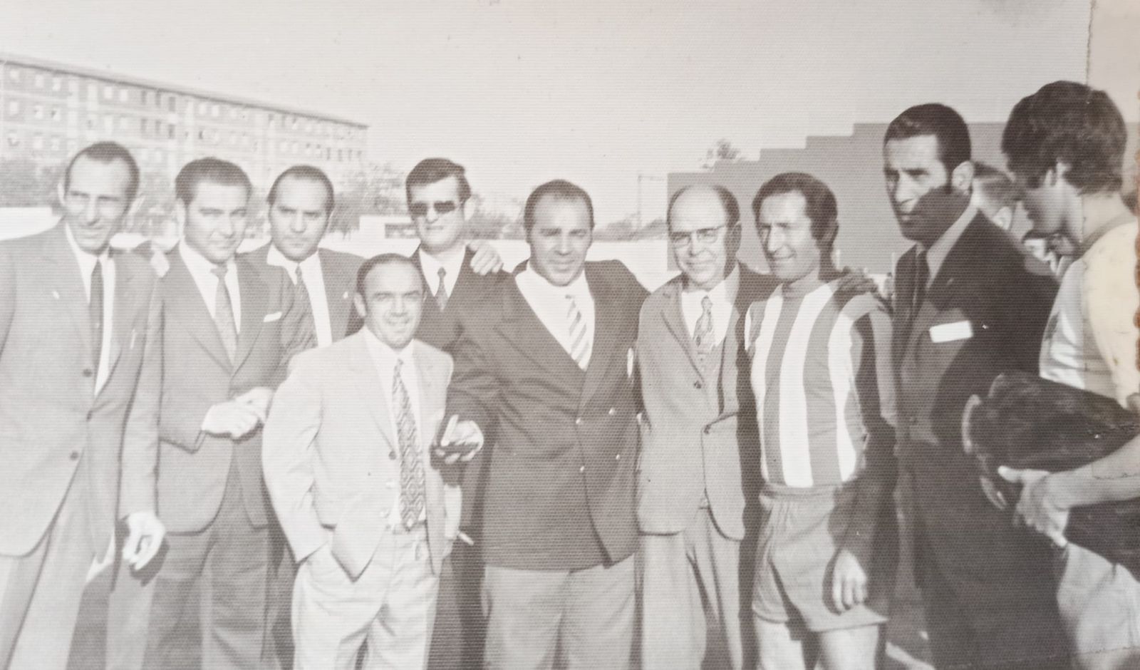 Joseíto, en el centro, y Gento, con la camiseta del Zamora FOTO CASTO PÉREZ