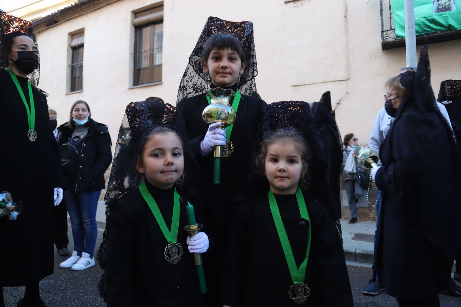 procesion-de-la-virgen-de-la-esperanza-2022-foto-maria-lorenzo-4