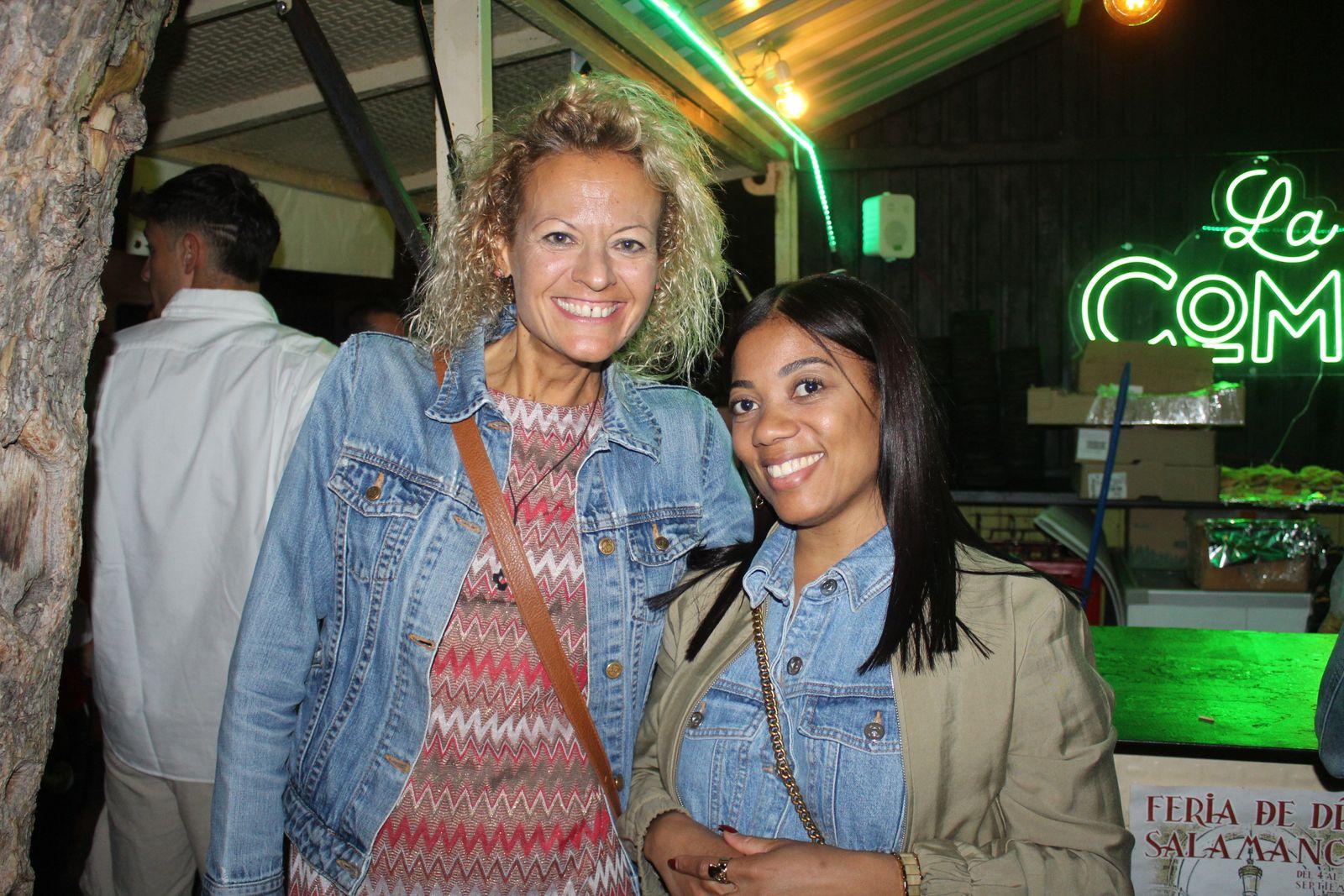 Ambiente en la Feria de Día en la tarde de este