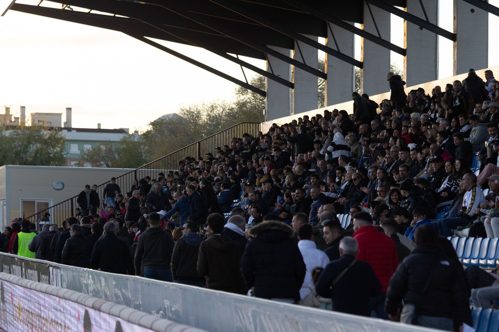 Partido entre Unionistas y Pontevedra en el Reina Sofía