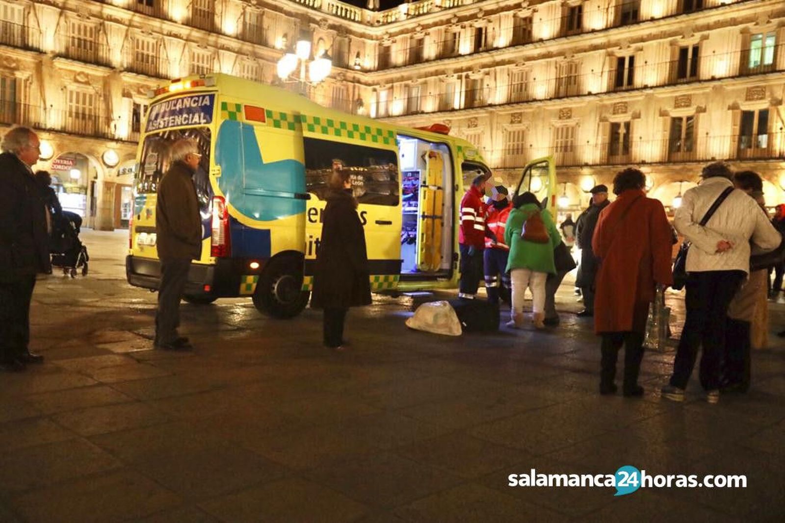 Ambulancia Plaza mayor