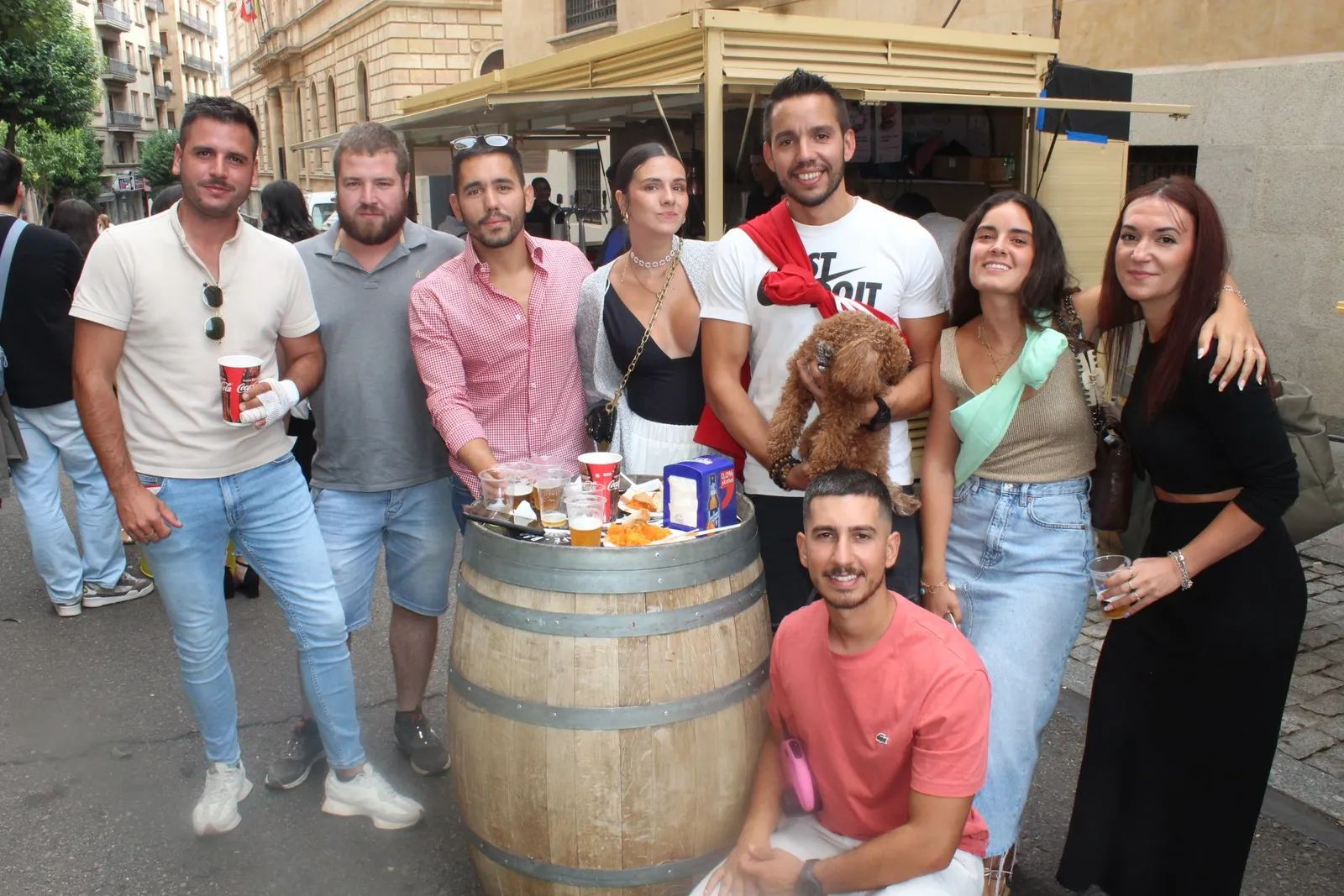 Ambiente en la Feria de Día en el mediodía de este viernes