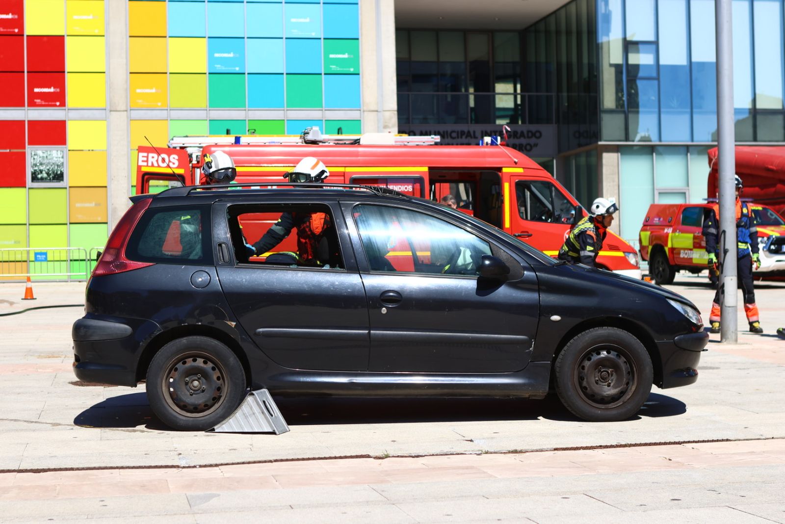 Simulacro de accidente de tráfico en la Plaza de La Concordia