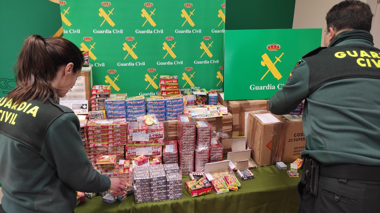 Material incautado Guardia Civil de Zamora