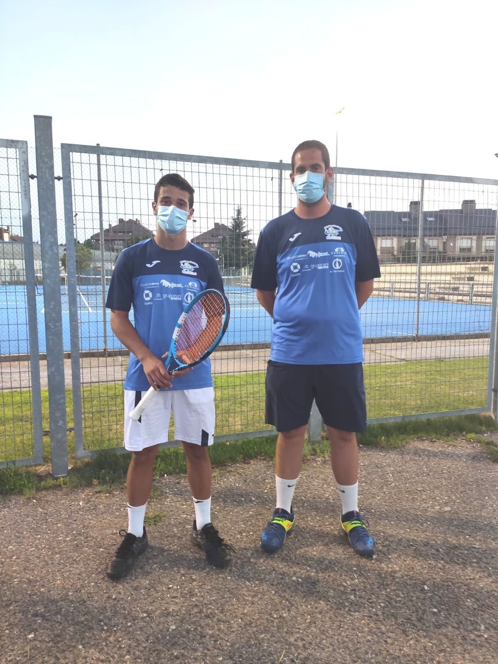 Carlos Sierra y su entrenador Alberto Rodríguez