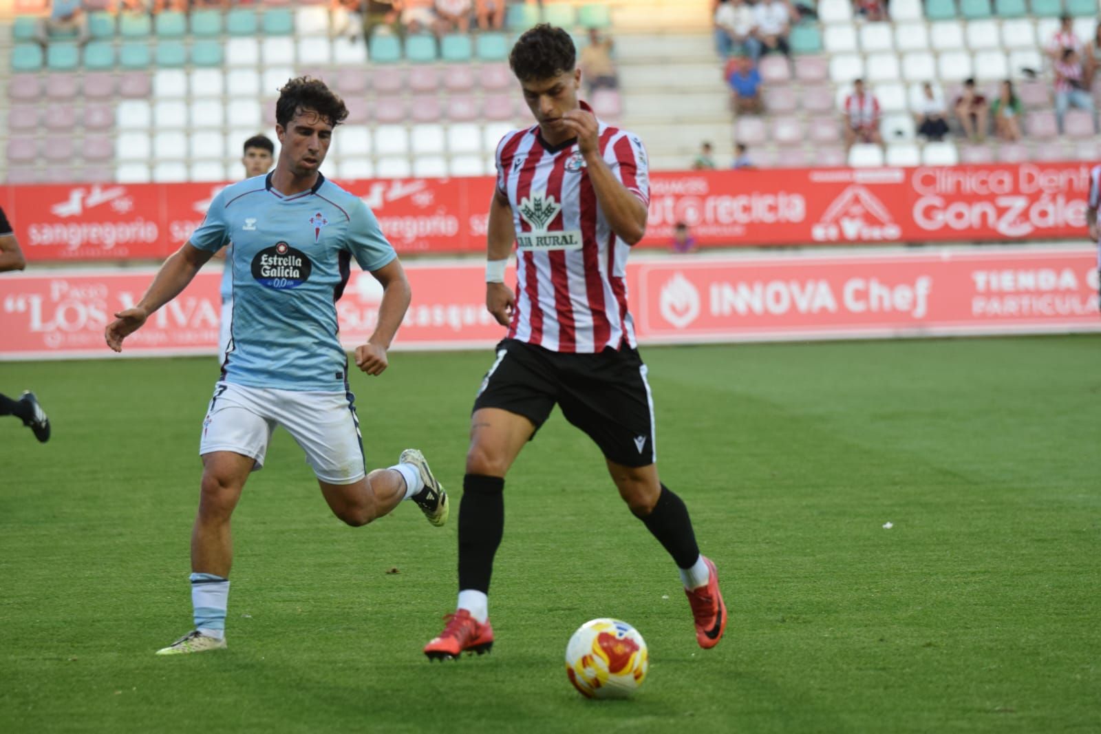 Dani Merchán contra el Celta Frotuna